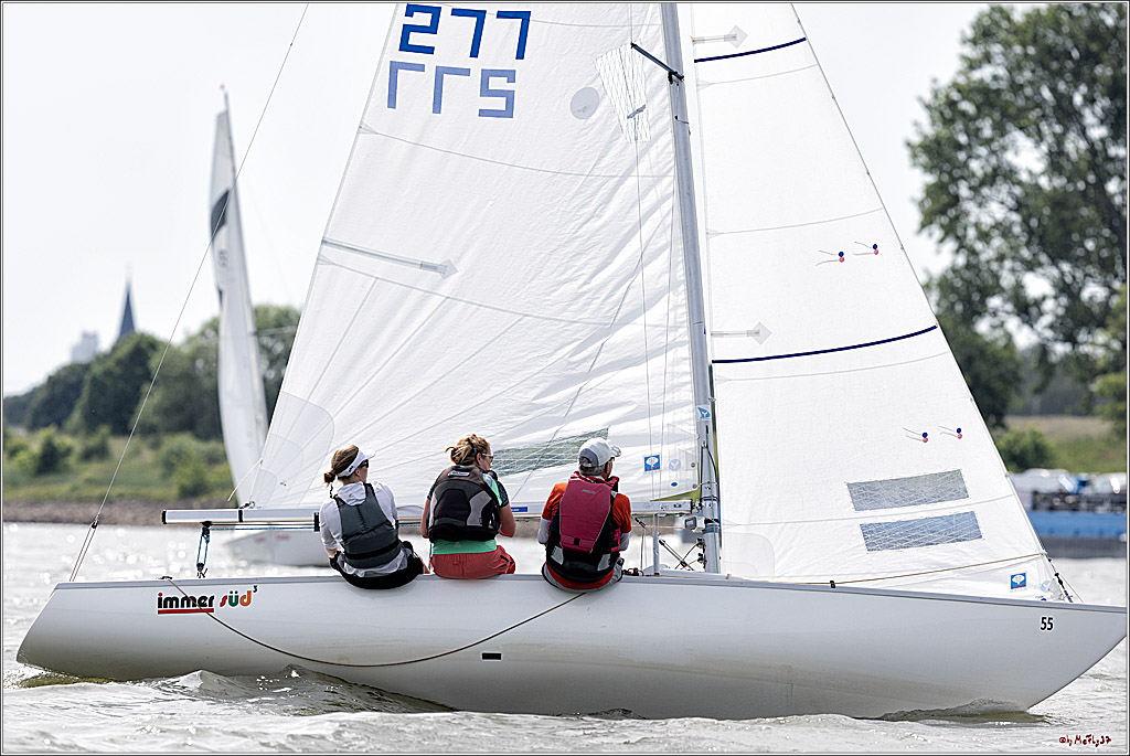 100 Jahre Rheinwoche 2022 - 2. Wettfahrt  Hitdorf - Duesseldorf, 03.06.2022,